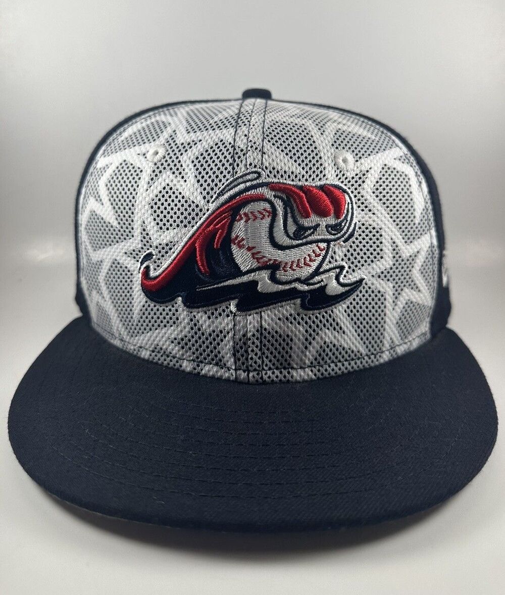 West Michigan Whitecaps New Era 59Fifty Fitted Cap Hat Size 7 Star Print